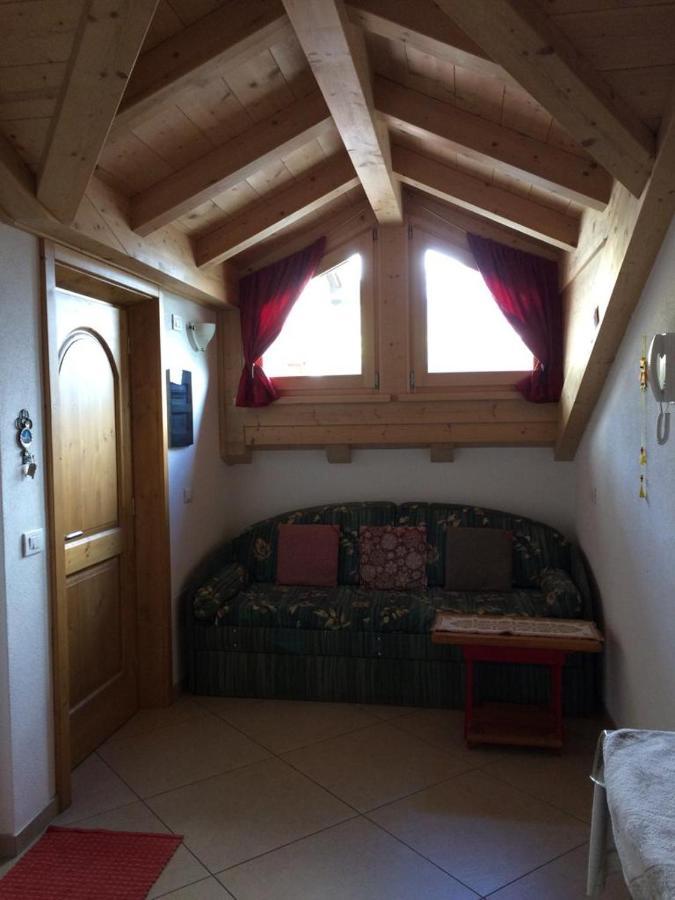 Appartamenti La Romantica Livigno Exterior foto