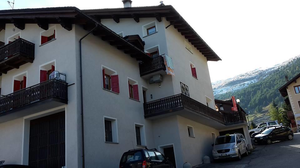 Appartamenti La Romantica Livigno Exterior foto